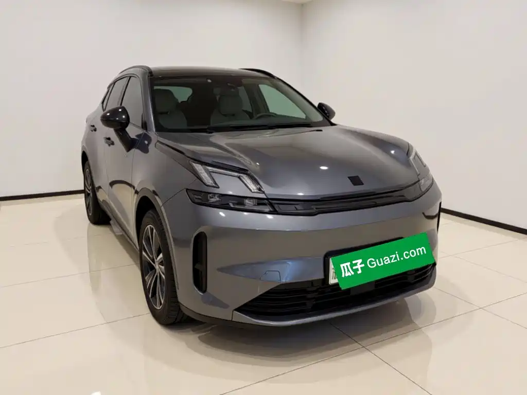 Lynk & Co 08 EM-P — миниатюра 3