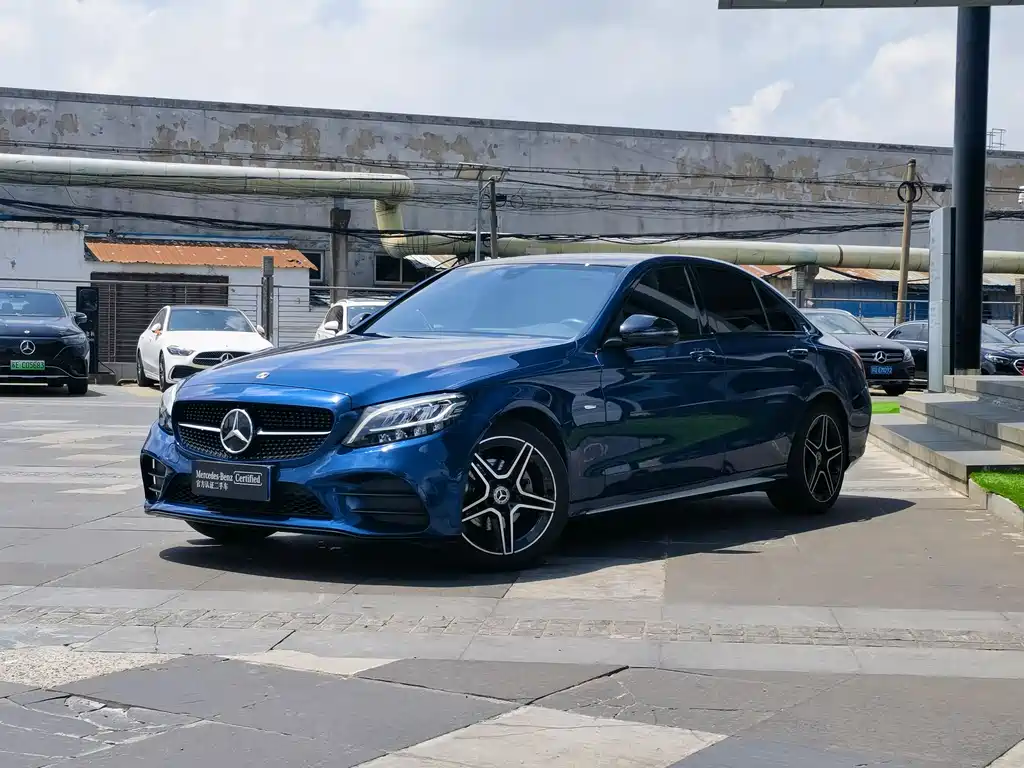 Mercedes-Benz C-Class 2021