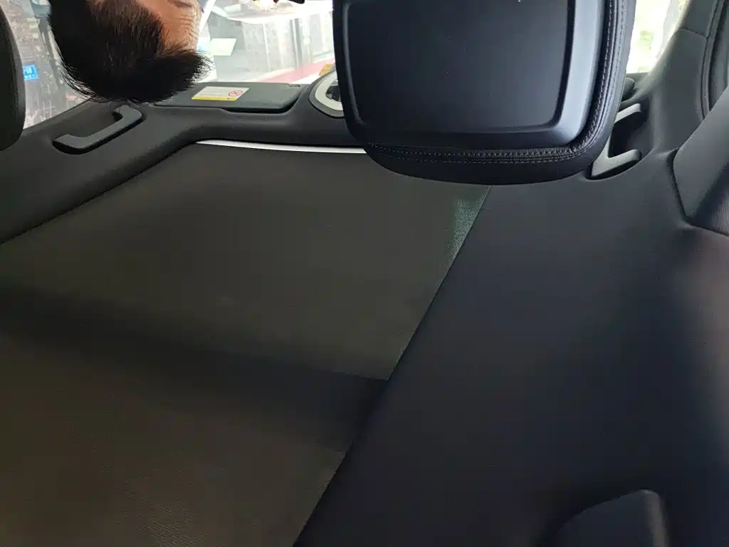 Porsche Macan — миниатюра 19