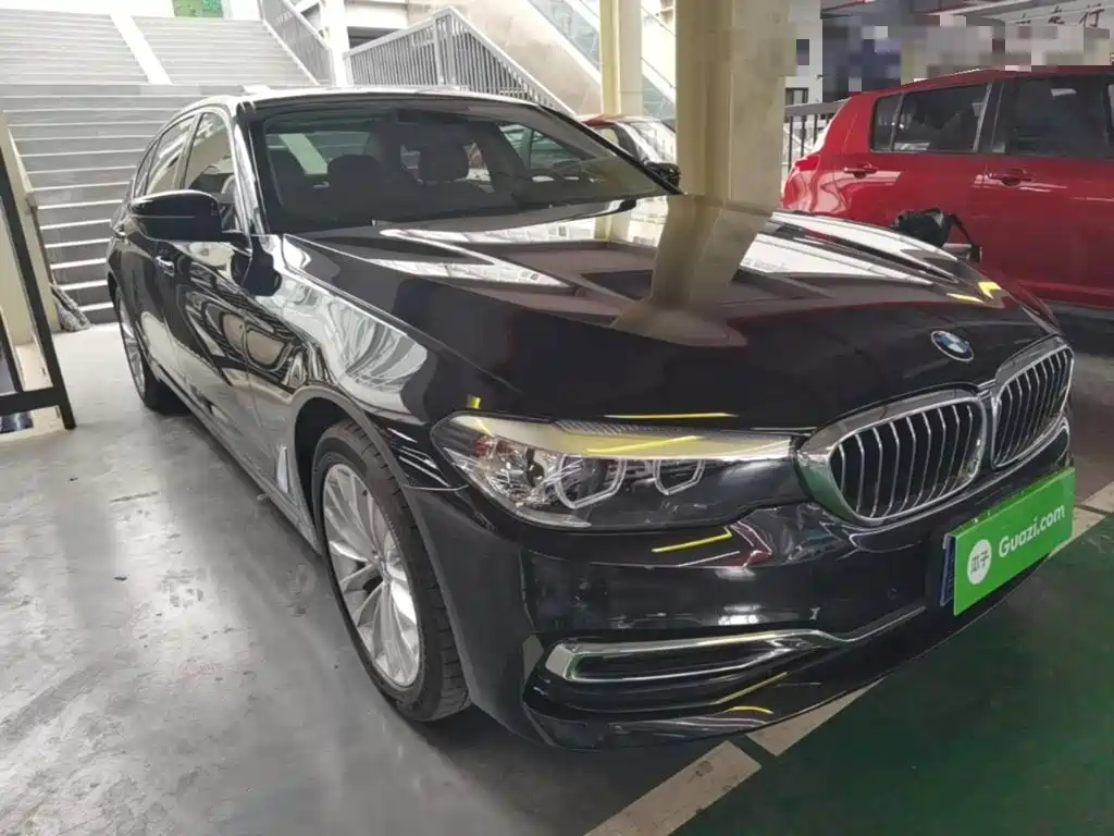 BMW 5 Series — миниатюра 4