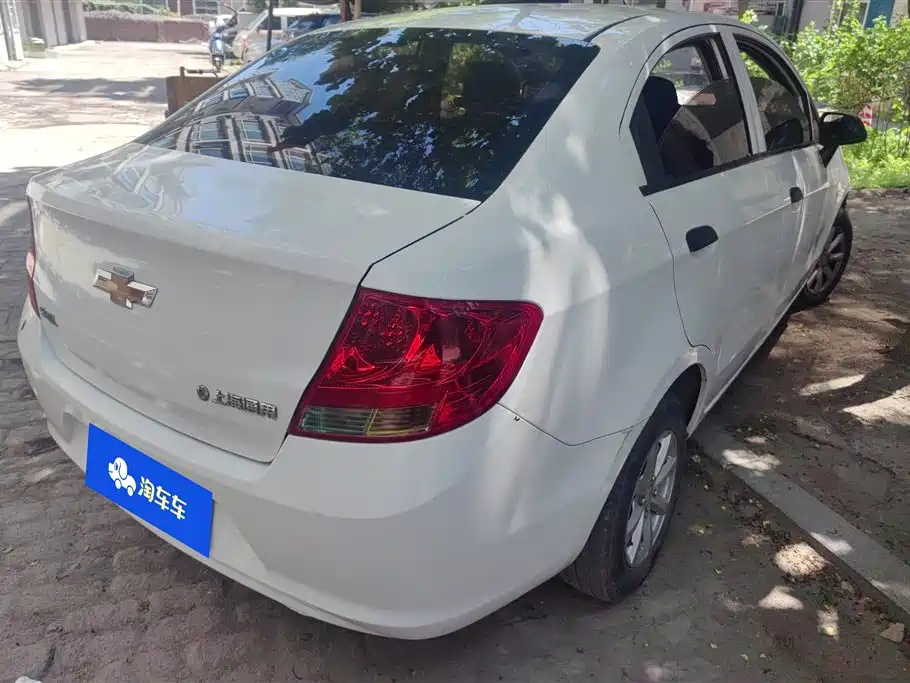 Chevrolet Sail 2013 1.2L MT Fashion