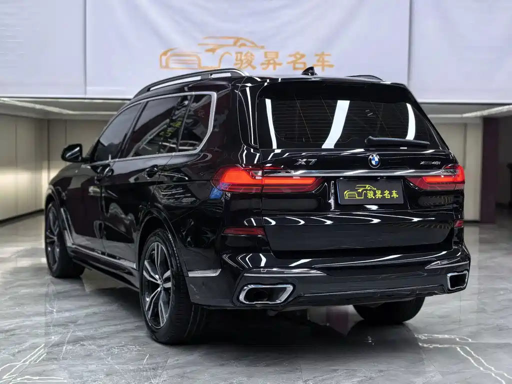 BMW X7 — миниатюра 4
