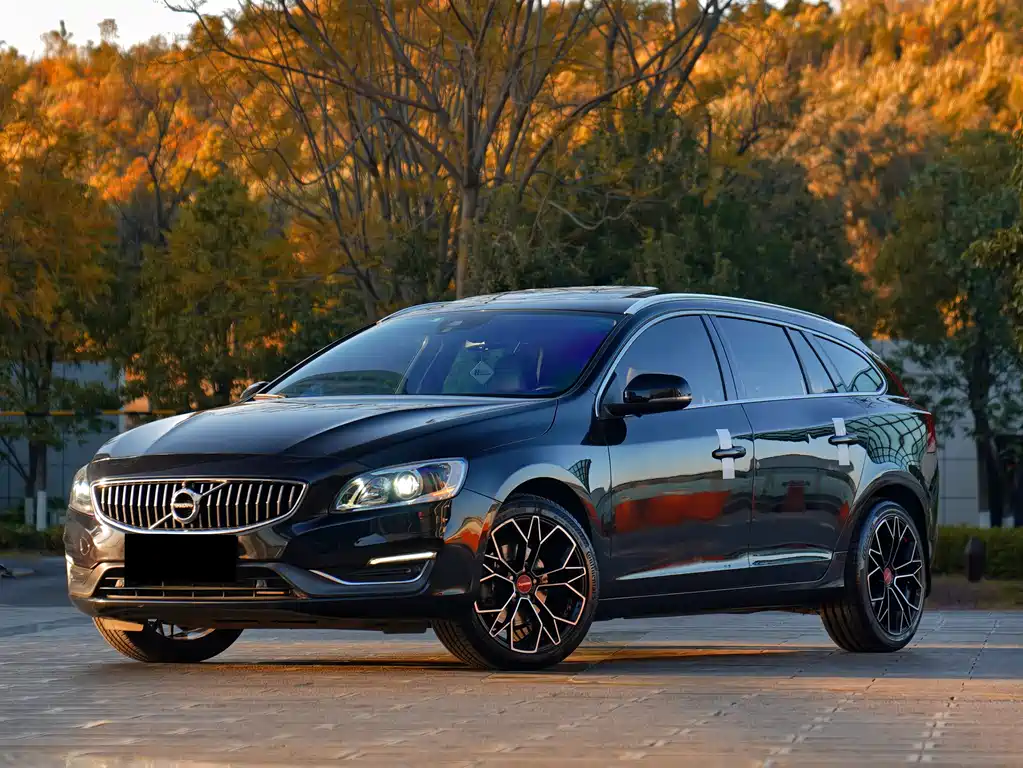 Volvo V60 2014