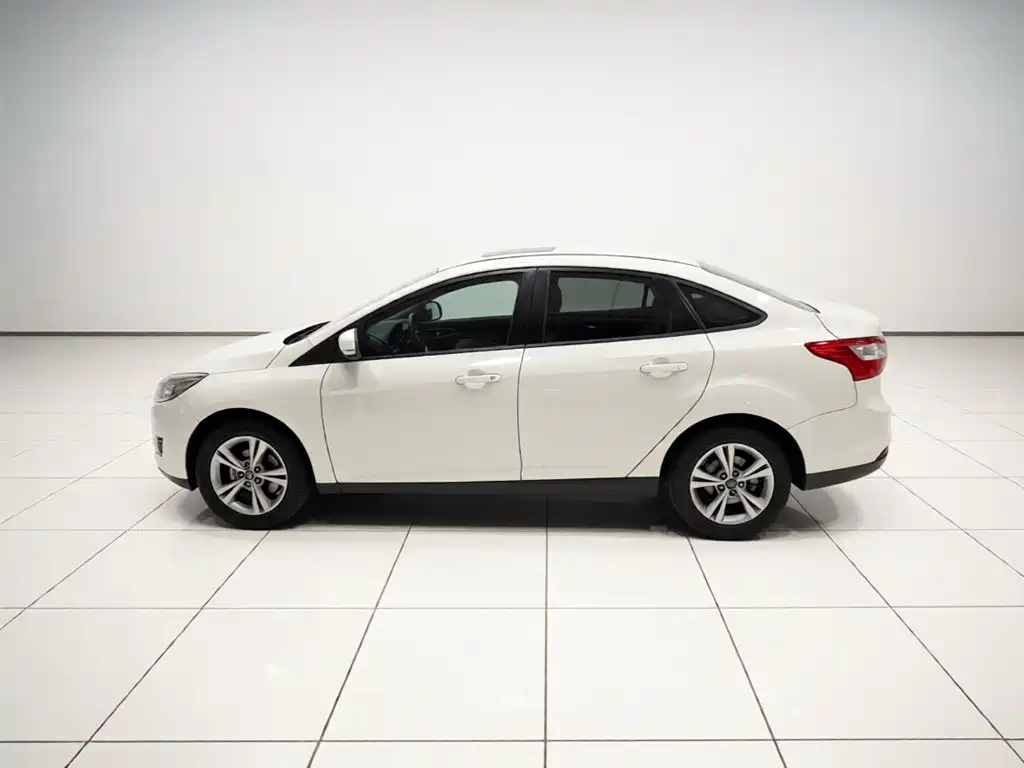 Ford Focus — миниатюра 25