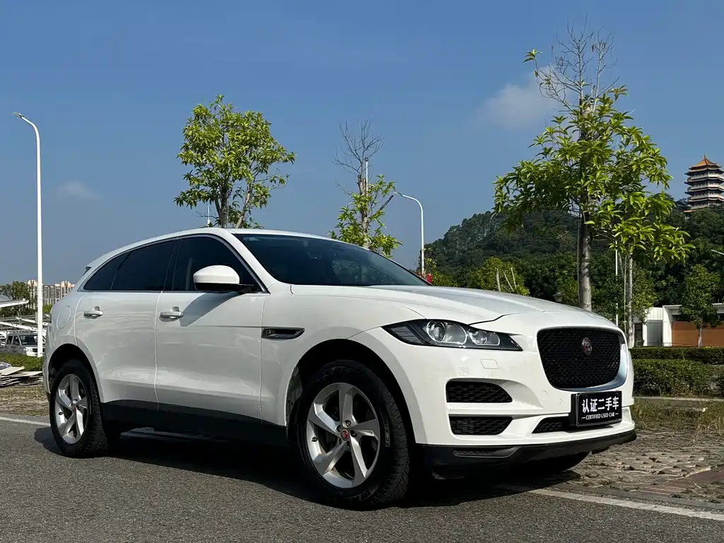 JAGUAR F PACE