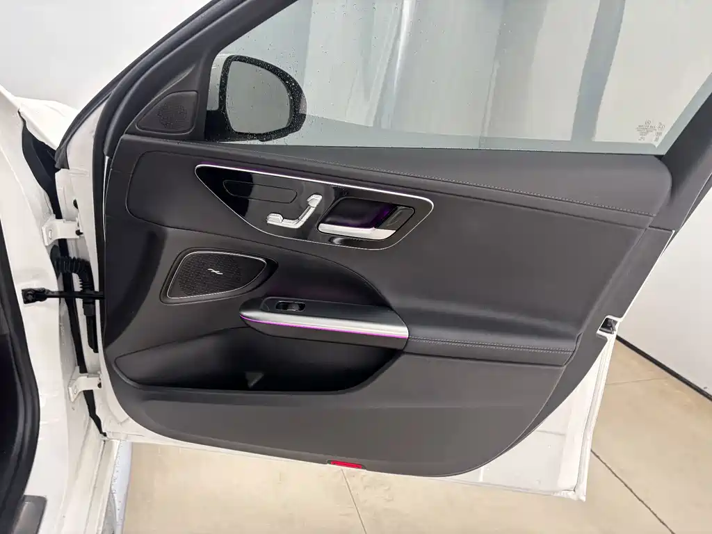 Mercedes-Benz C-Class New Energy — миниатюра 25