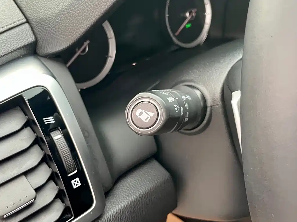 Honda UR-V — миниатюра 12