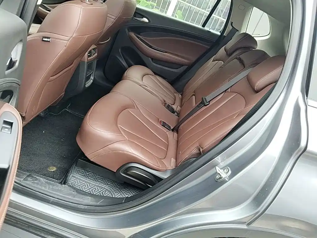 Buick Envision Plus — миниатюра 17