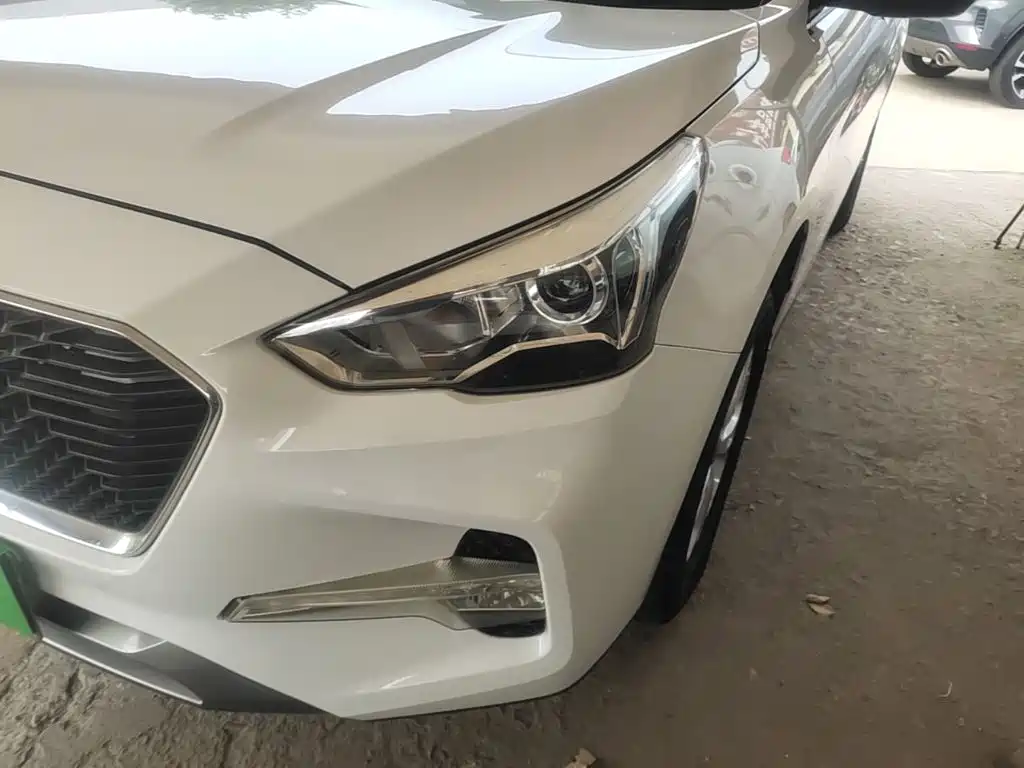 Haval M6 — миниатюра 24