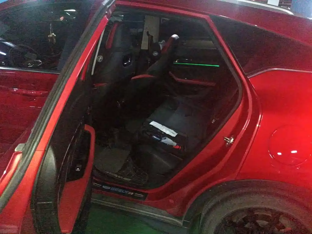 Geely Emgrand S — миниатюра 13