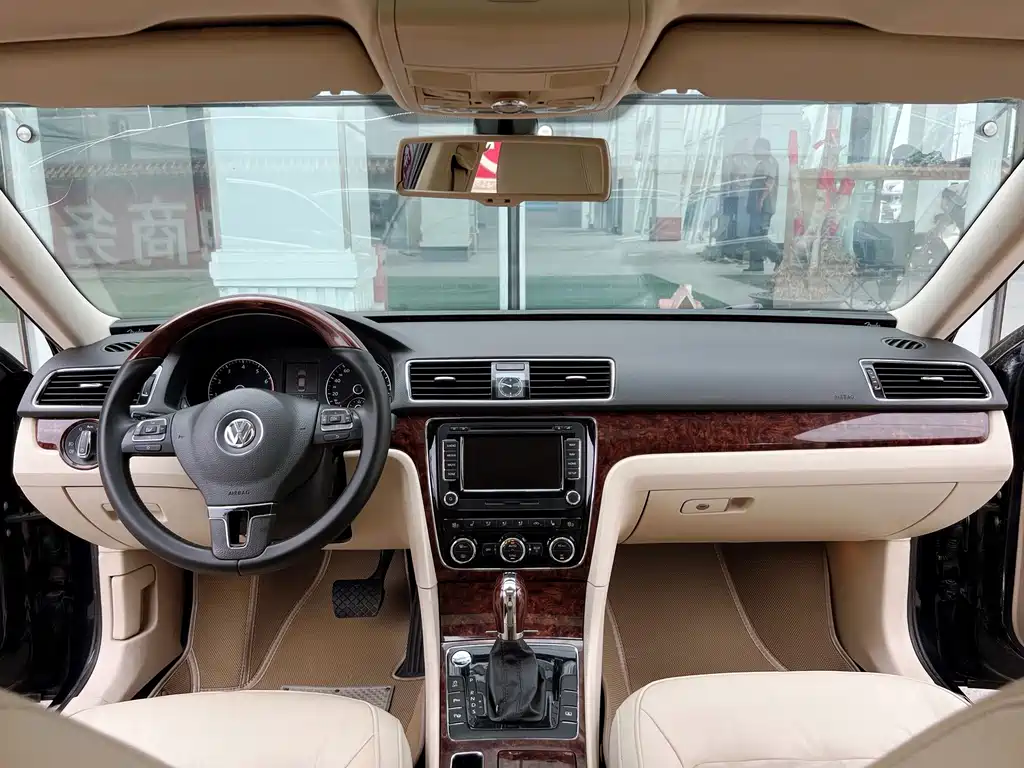 Volkswagen Passat — миниатюра 12