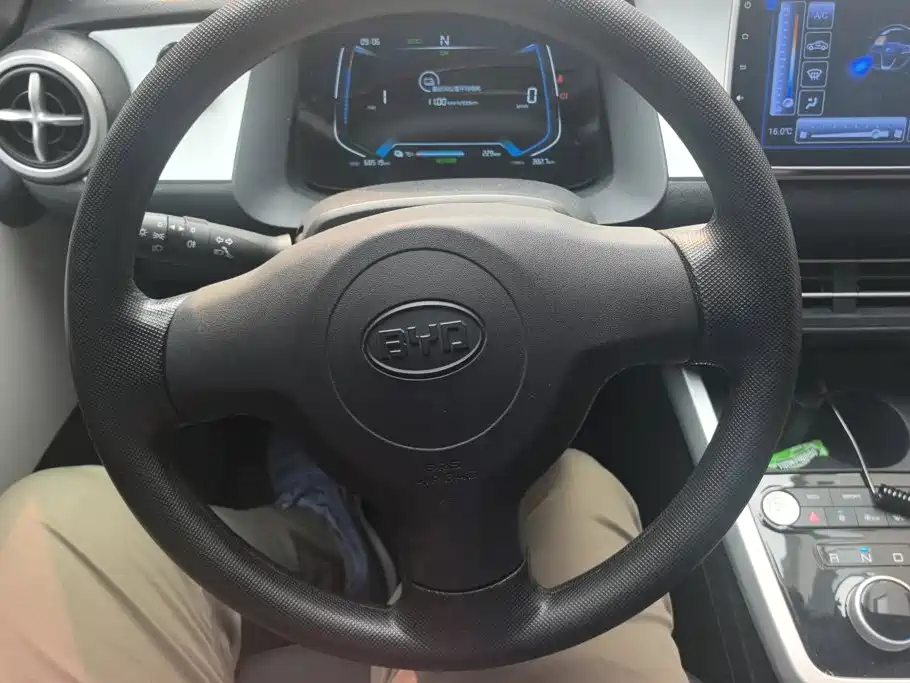 BYD e1 — миниатюра 15