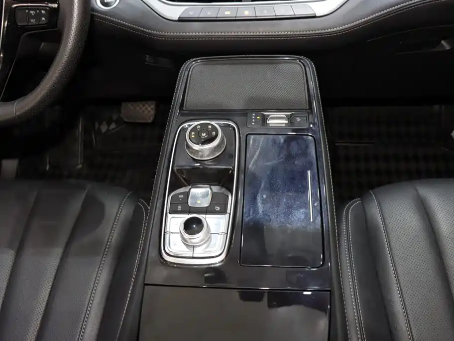 Ford Equator — миниатюра 16