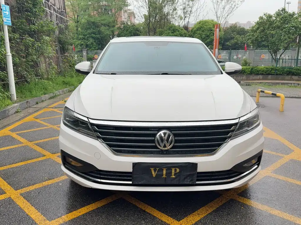 Volkswagen Lavida 2019 1.5L AT Comfort VI