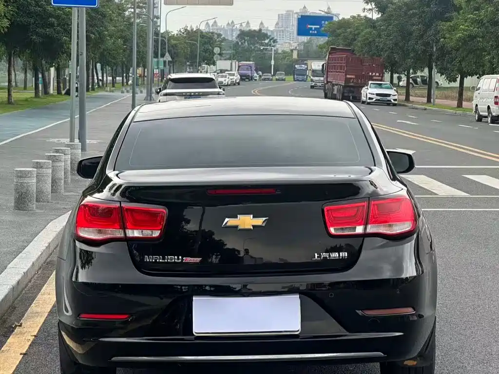 Chevrolet Malibu — миниатюра 8