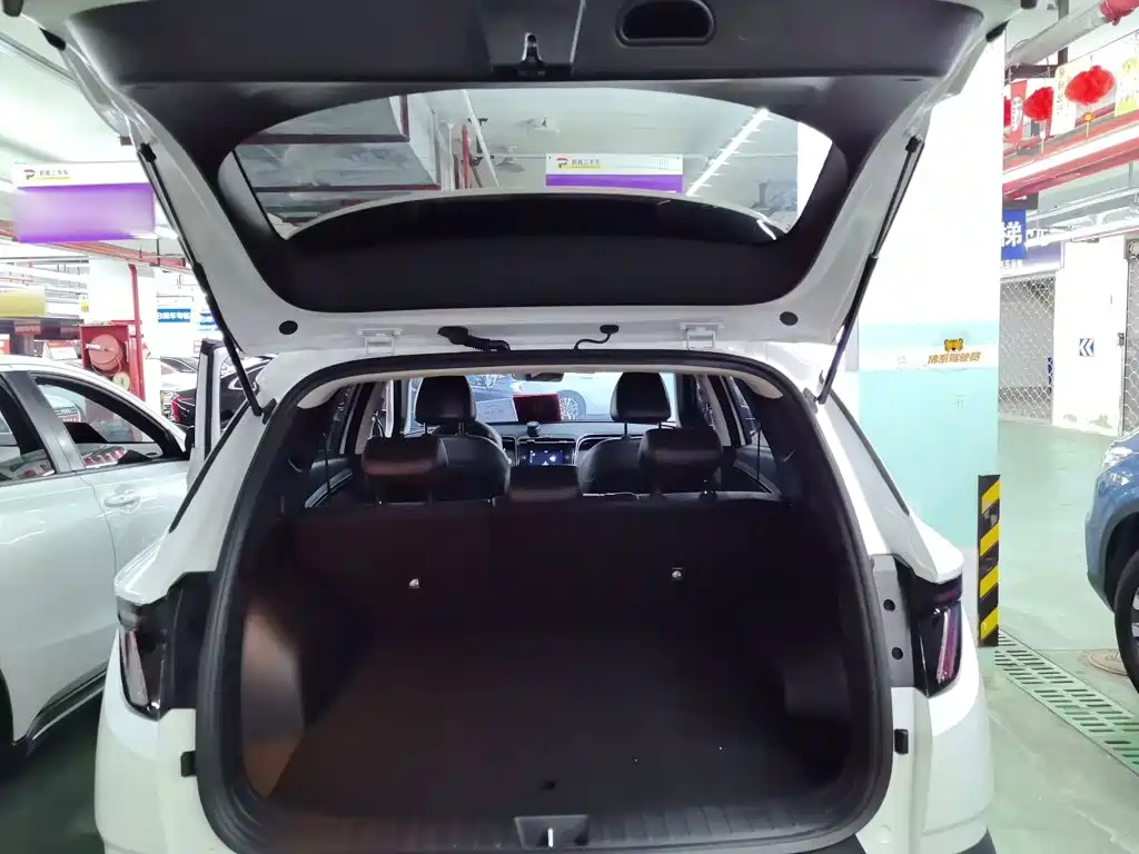 Hyundai Tucson — миниатюра 15