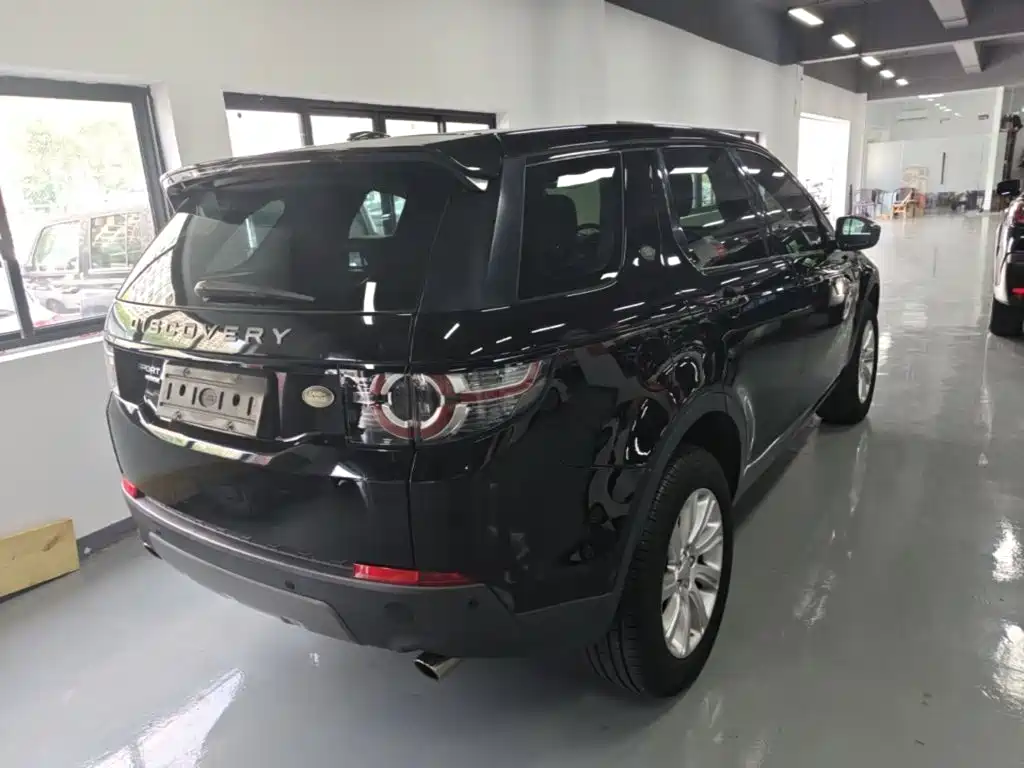 Land Rover Discovery Sport — миниатюра 7