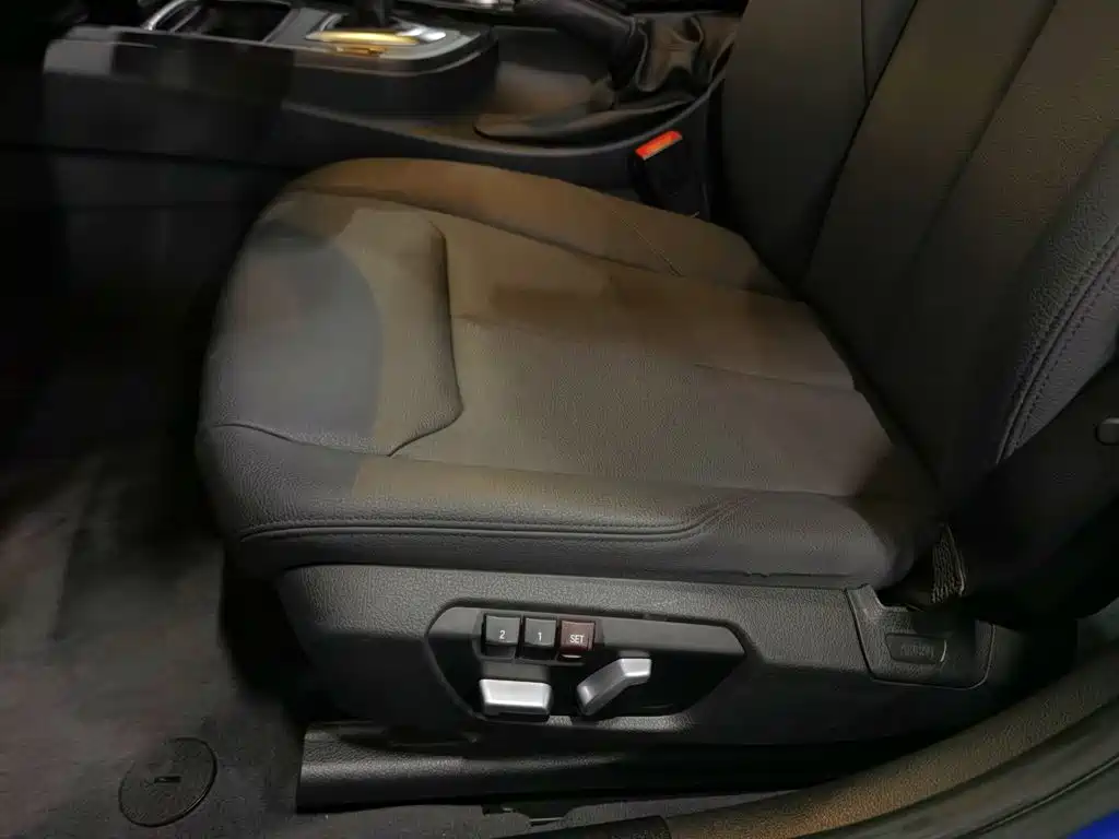BMW 3 Series — миниатюра 20