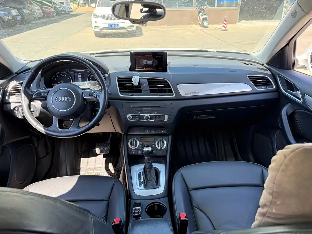 Audi Q3 — миниатюра 4