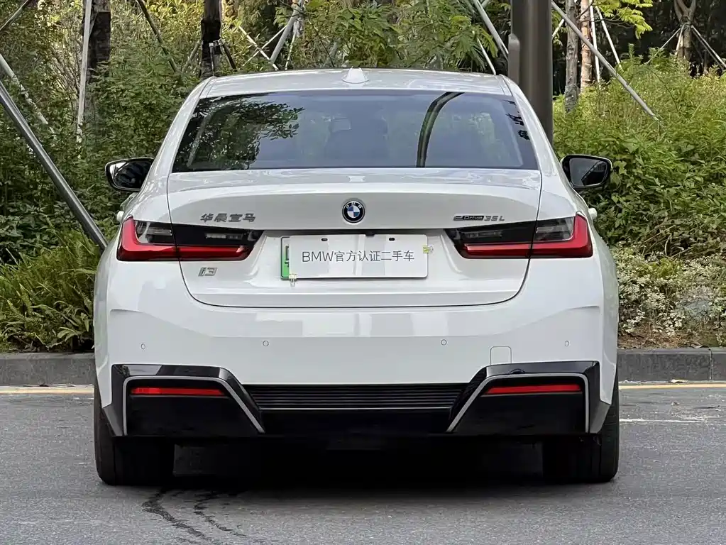 BMW i3 — миниатюра 5