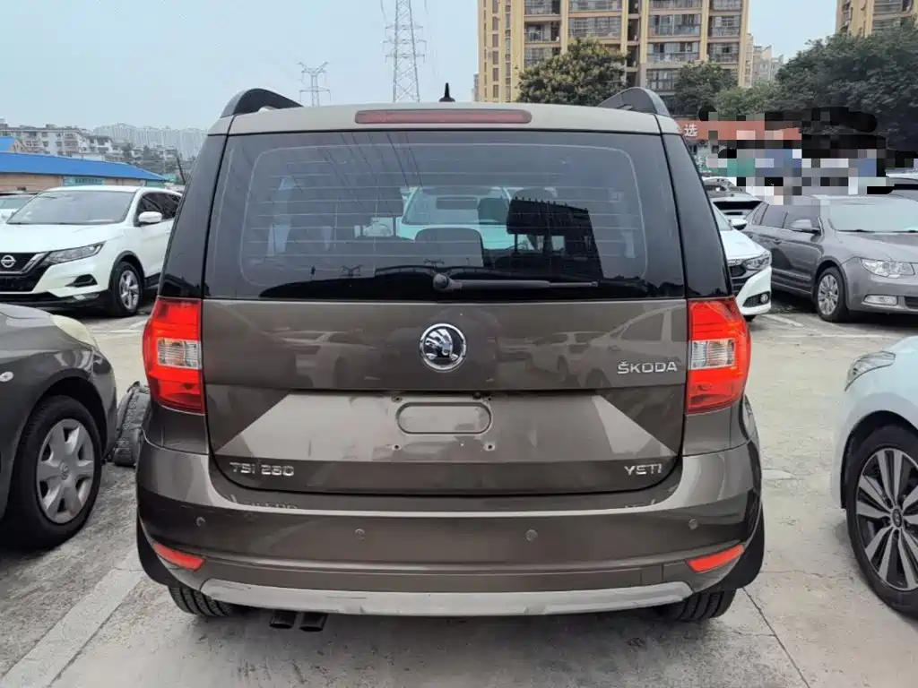 Skoda Yeti — миниатюра 6