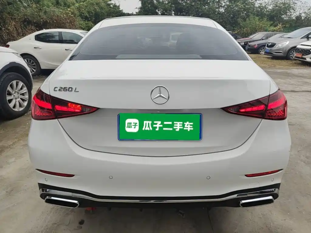 Mercedes-Benz C-Class — миниатюра 6