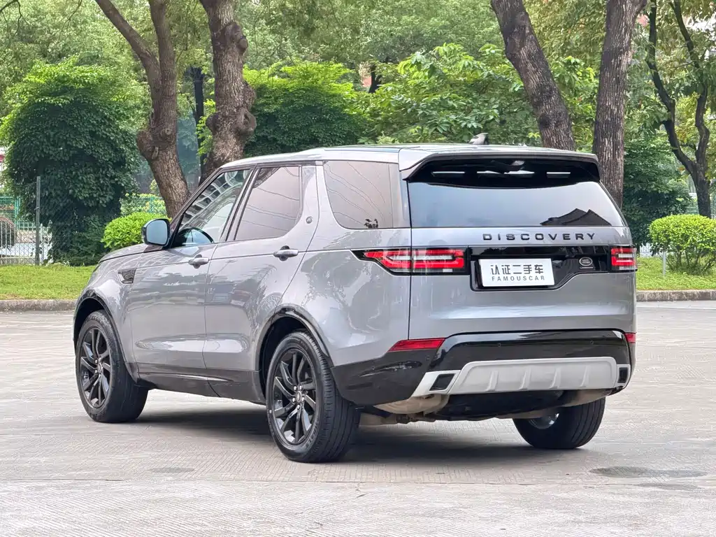 Land Rover Discovery — миниатюра 7