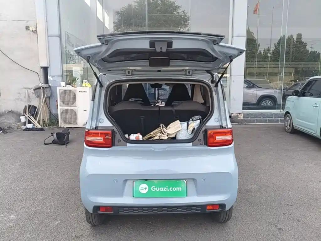 Wuling MINIEV — миниатюра 19