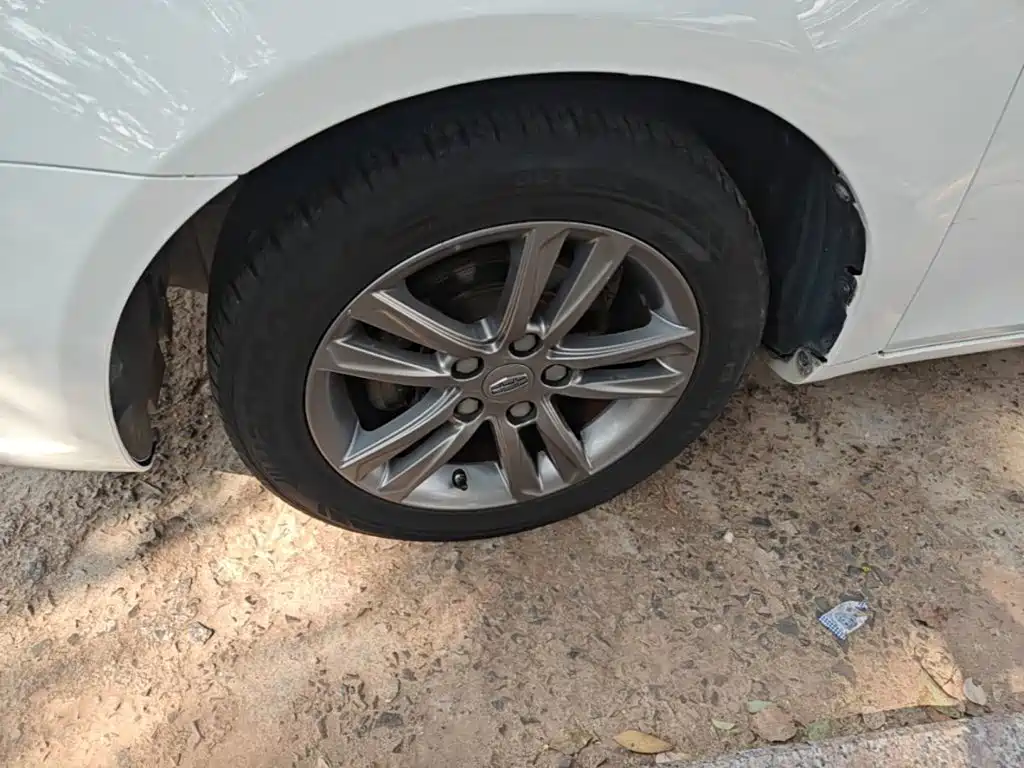 Geely Emgrand — миниатюра 23