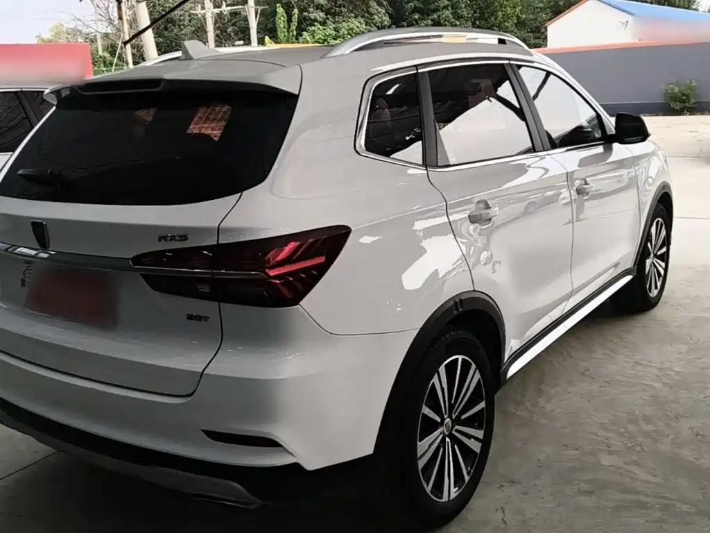 Roewe RX5 — миниатюра 7