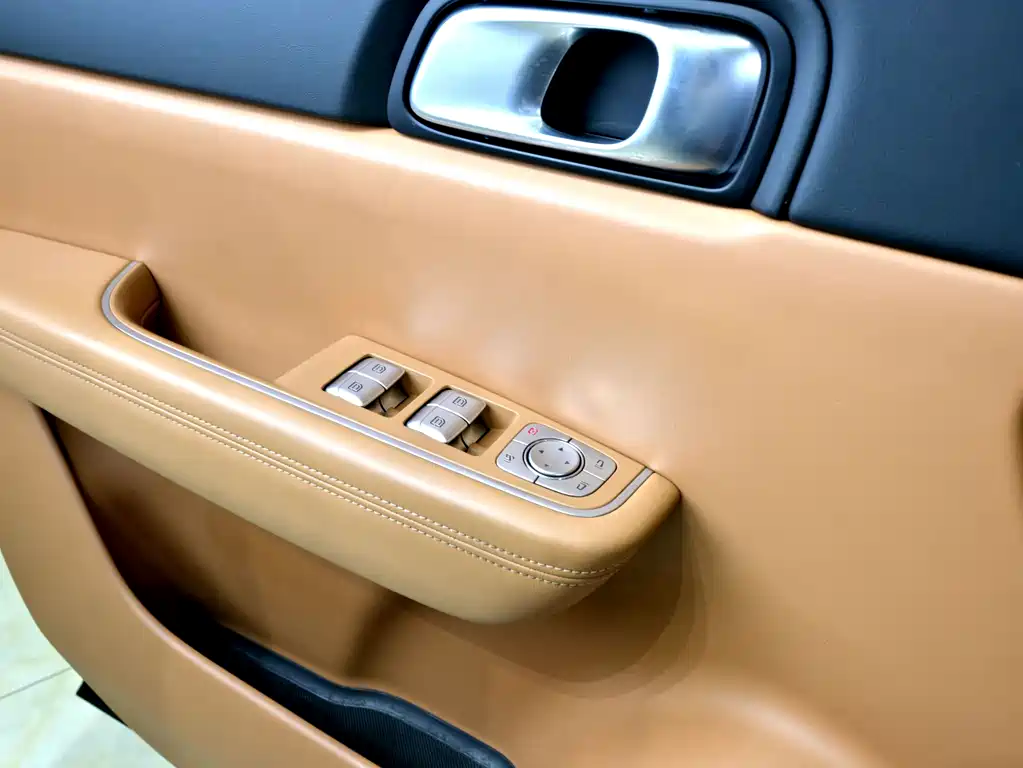 Li Auto Li ONE — миниатюра 19