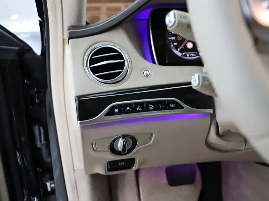 Mercedes-Benz S-Class — миниатюра 9