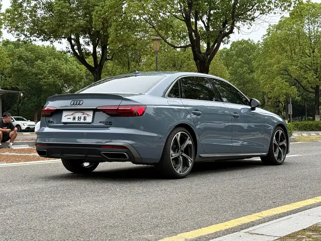 Audi A4L — миниатюра 7