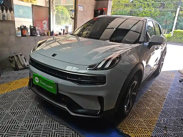 2024 Lynk & Co 06