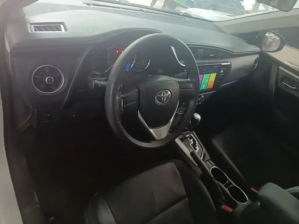 Toyota Corolla — миниатюра 10