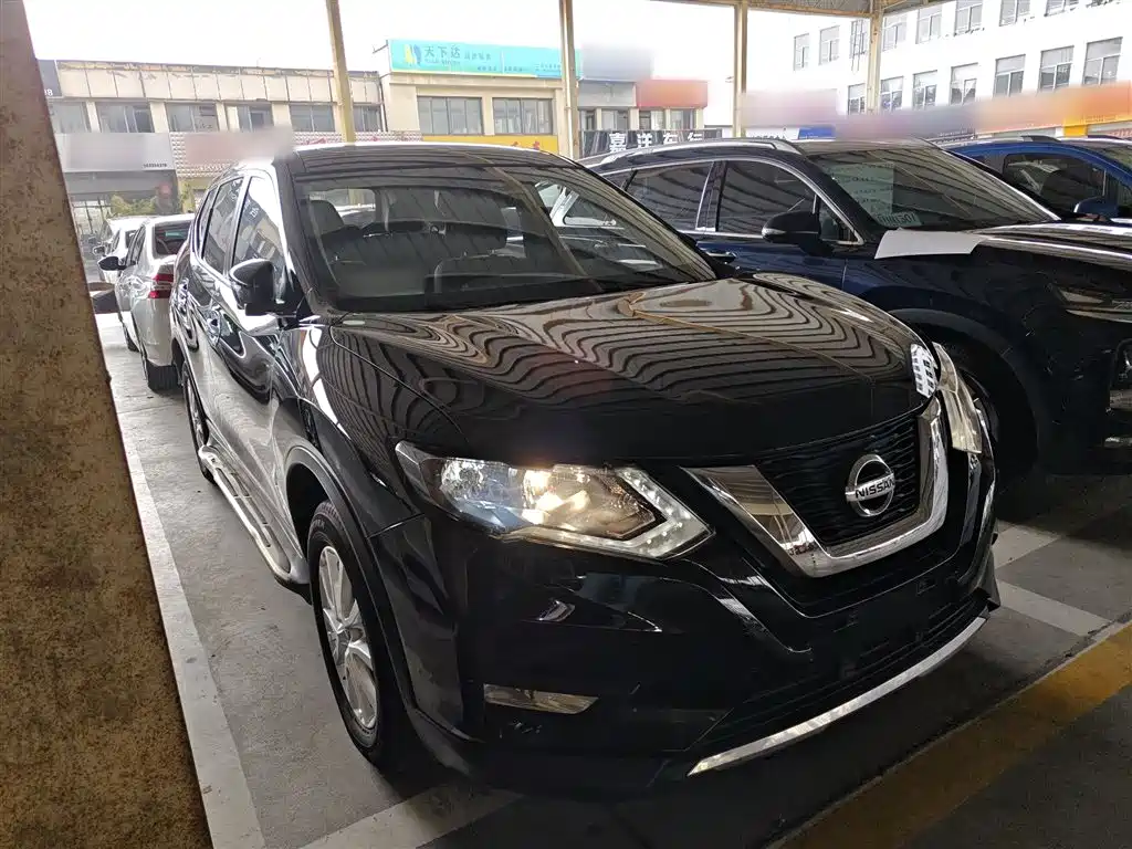 NISSAN QIJUN