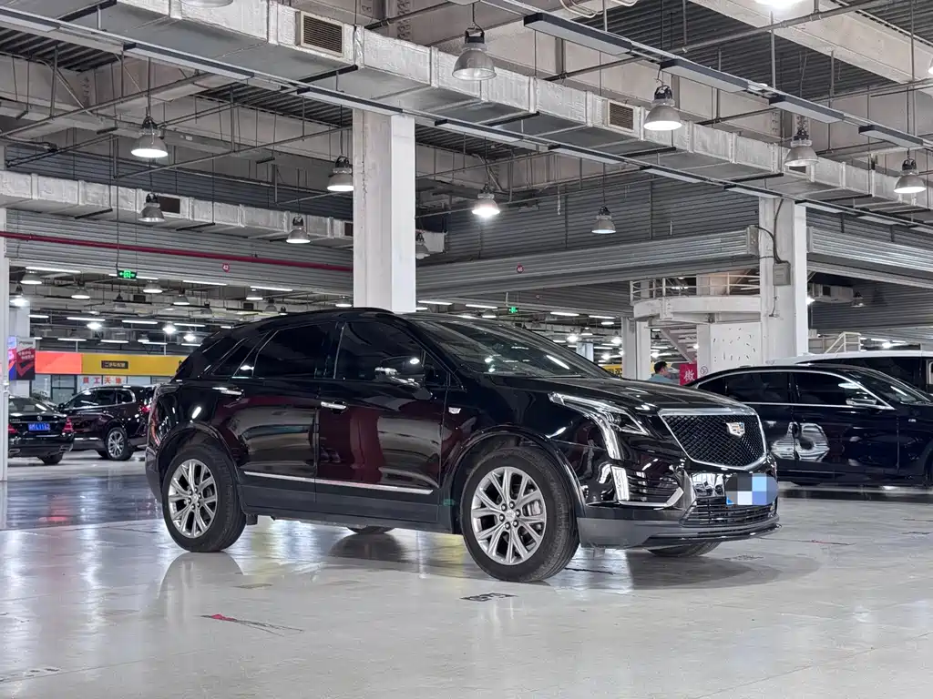 Cadillac XT5 — миниатюра 3