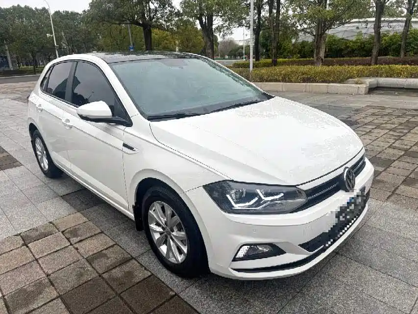 Volkswagen Polo 2021 Plus 1.5L AT