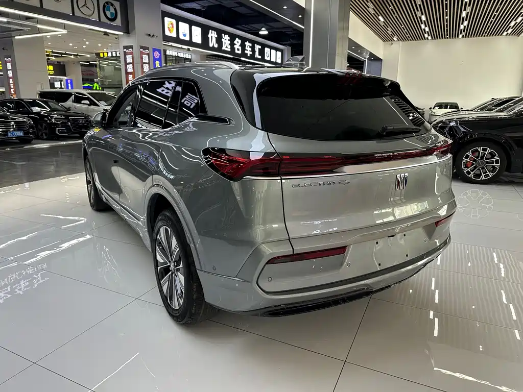 Buick E5 — миниатюра 24