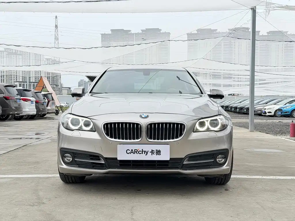 BMW 5 Series — миниатюра 2