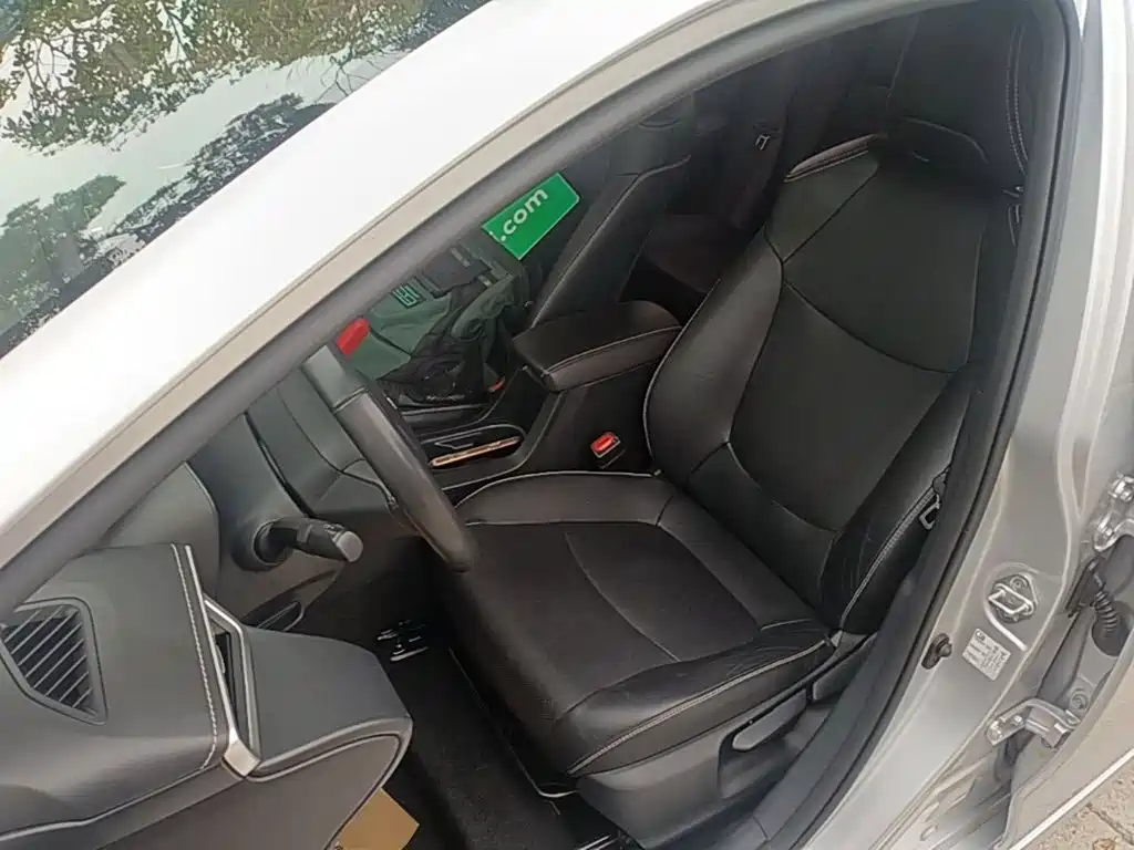 Toyota Corolla — миниатюра 15