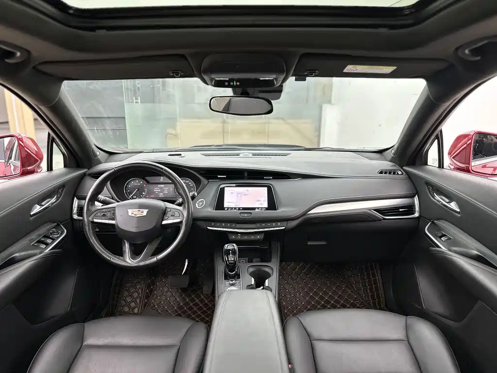 Cadillac XT4 — миниатюра 6