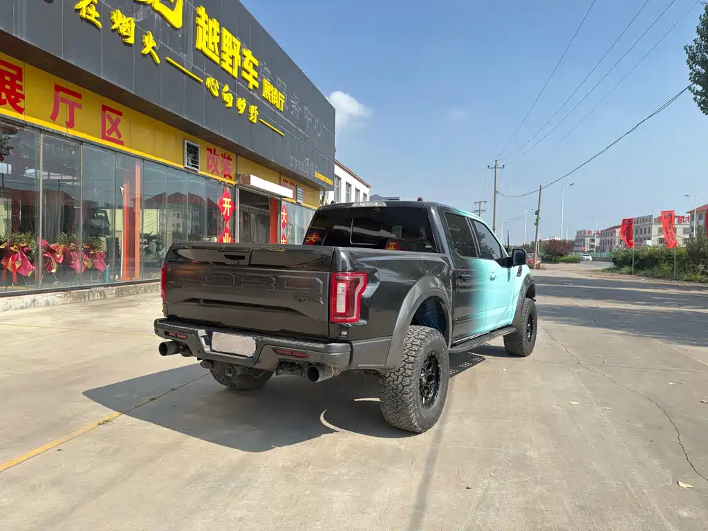 Ford F-150 Raptor — миниатюра 5