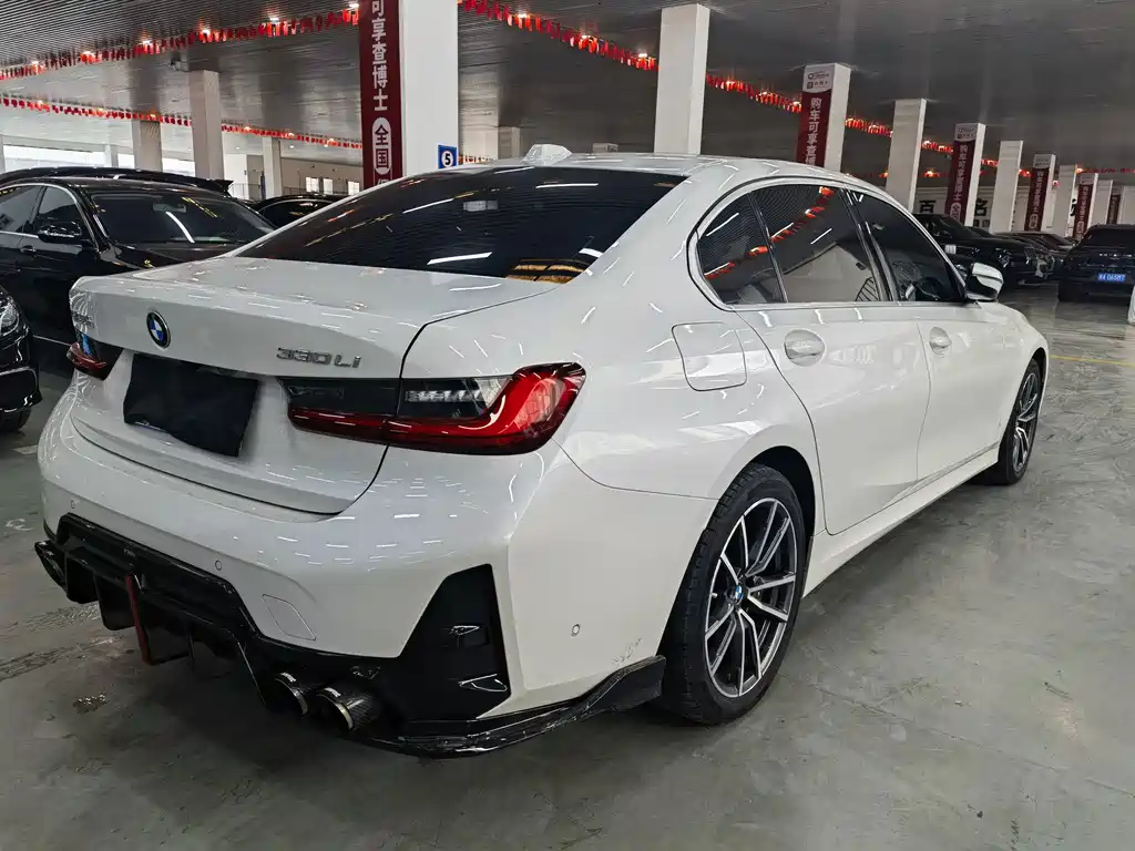 BMW 3 Series — миниатюра 4