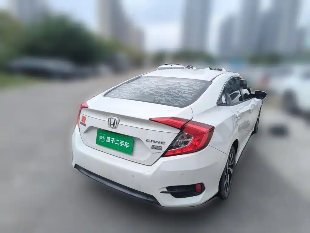Honda Civic — миниатюра 4