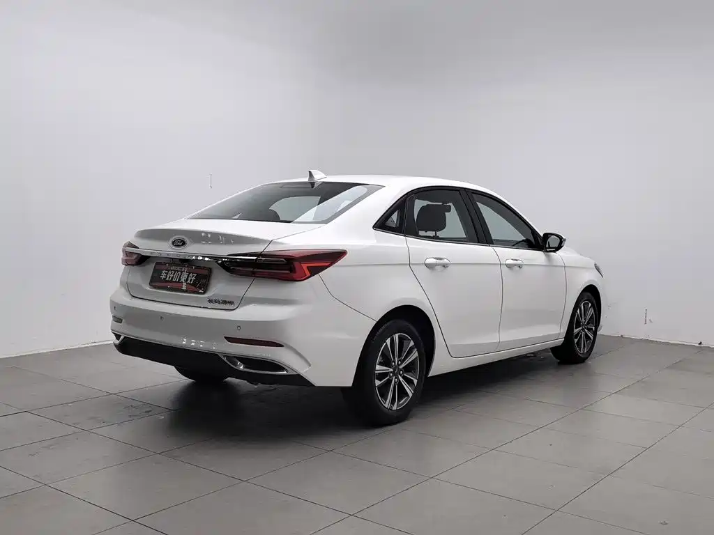 Ford Escort — миниатюра 2