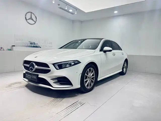MERCEDES BENZ A CLASS