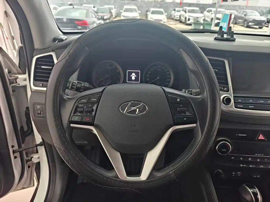 Hyundai Tucson — миниатюра 11