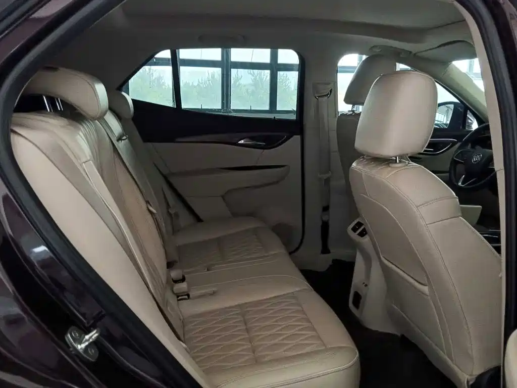 Buick Envision S — миниатюра 10