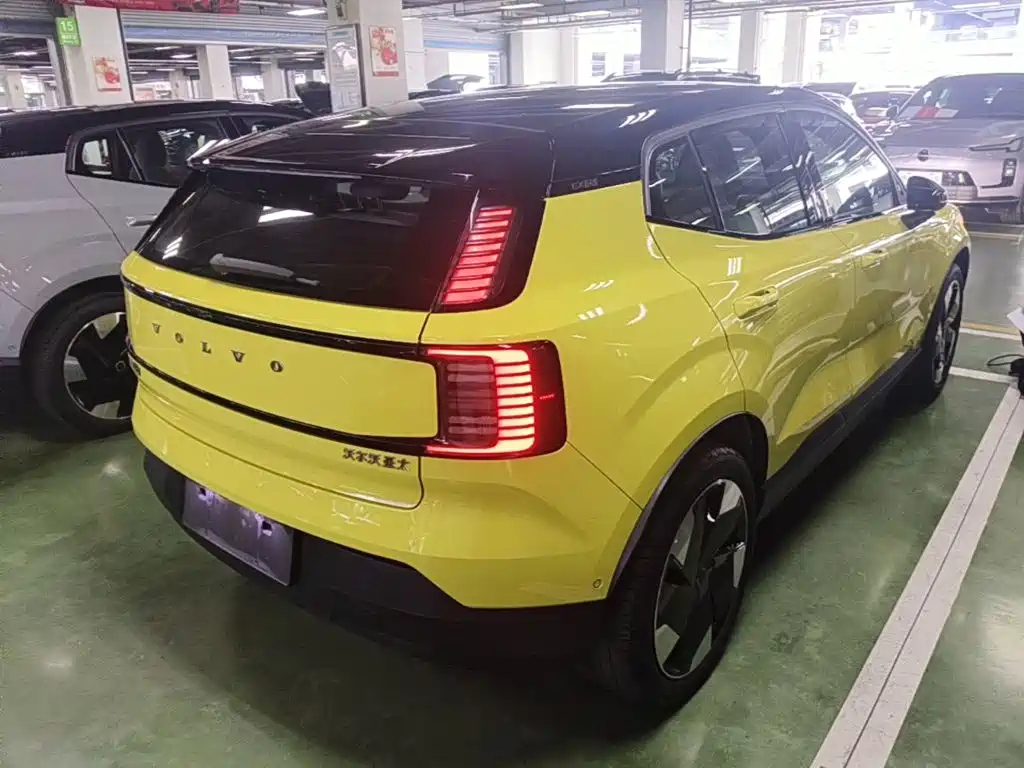 Volvo EX30 — миниатюра 7